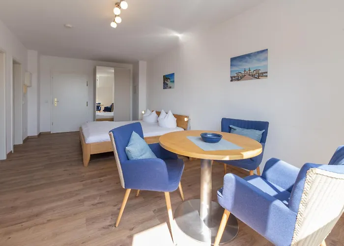 Strandgefluester Зеллин